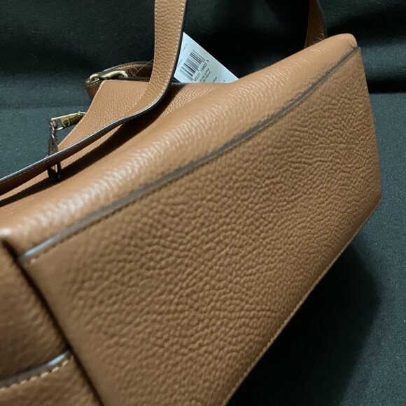 Coach Val Duffle Bag - Picture 3 of 7